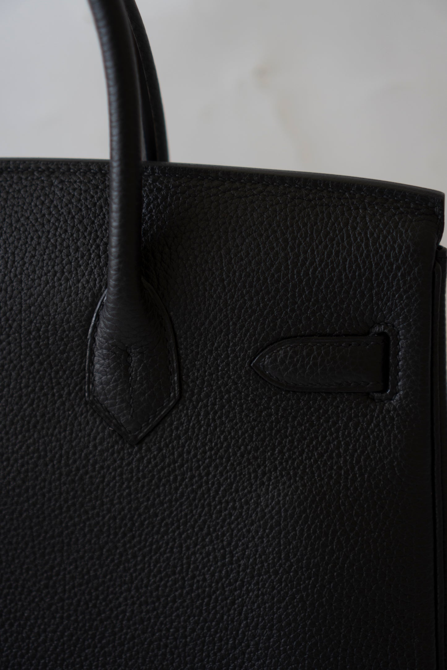 Birkin 30 – Noir Togo Leather With Intricate Natural Veining, Palladium Hardware