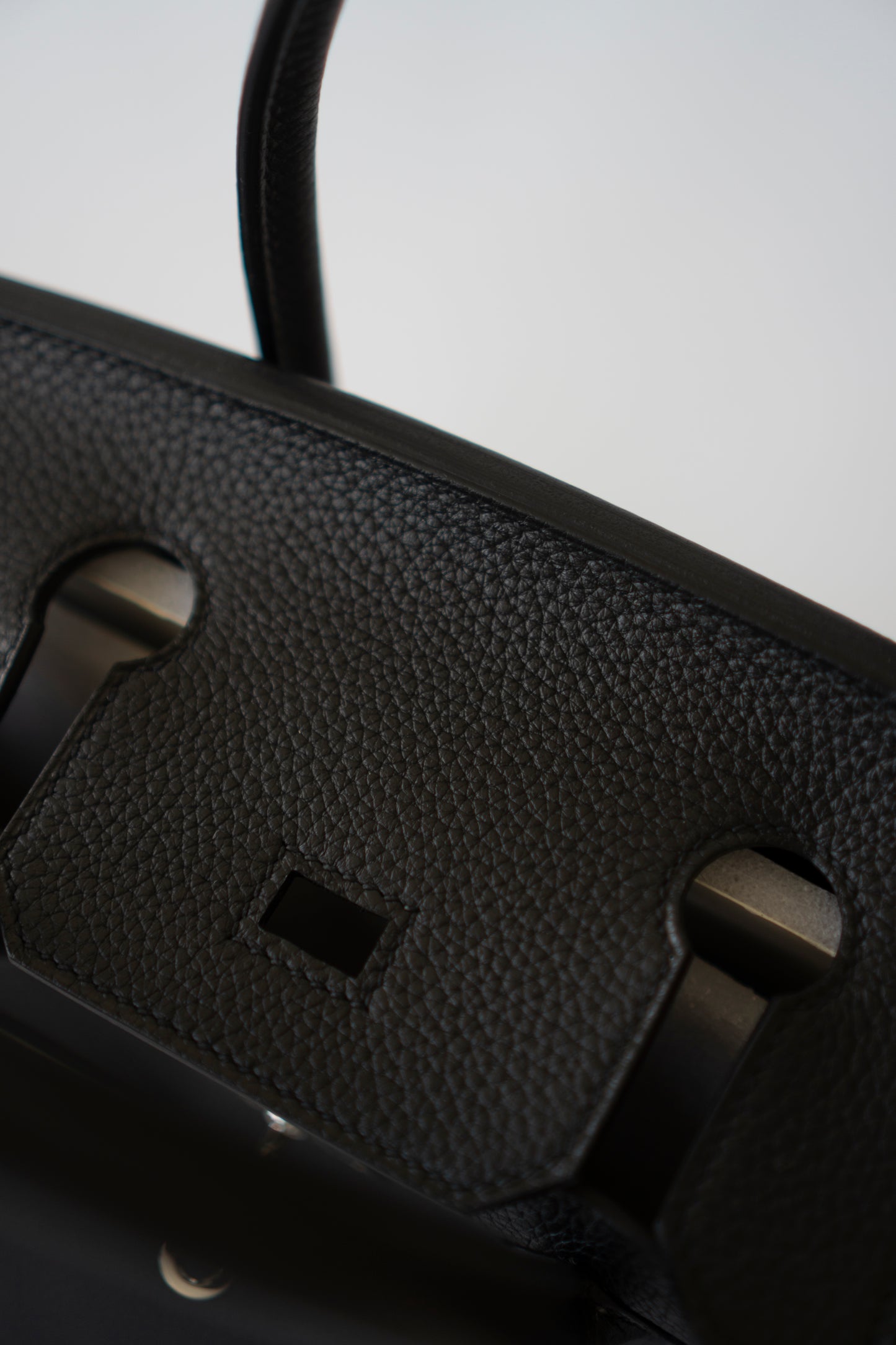 Birkin 30 – Noir Togo Leather With Intricate Natural Veining, Palladium Hardware