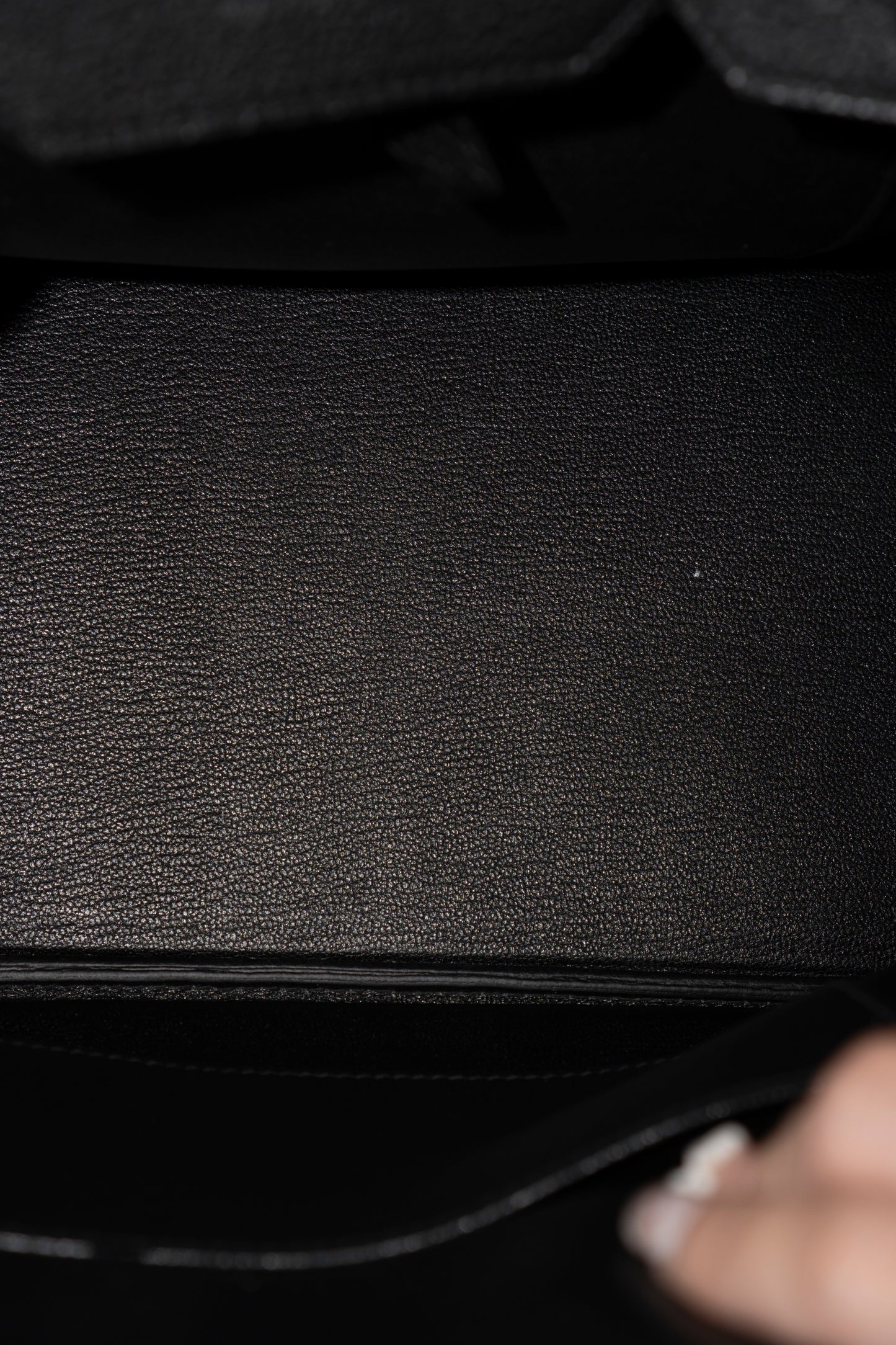 Birkin 30 – Noir Togo Leather With Intricate Natural Veining, Palladium Hardware