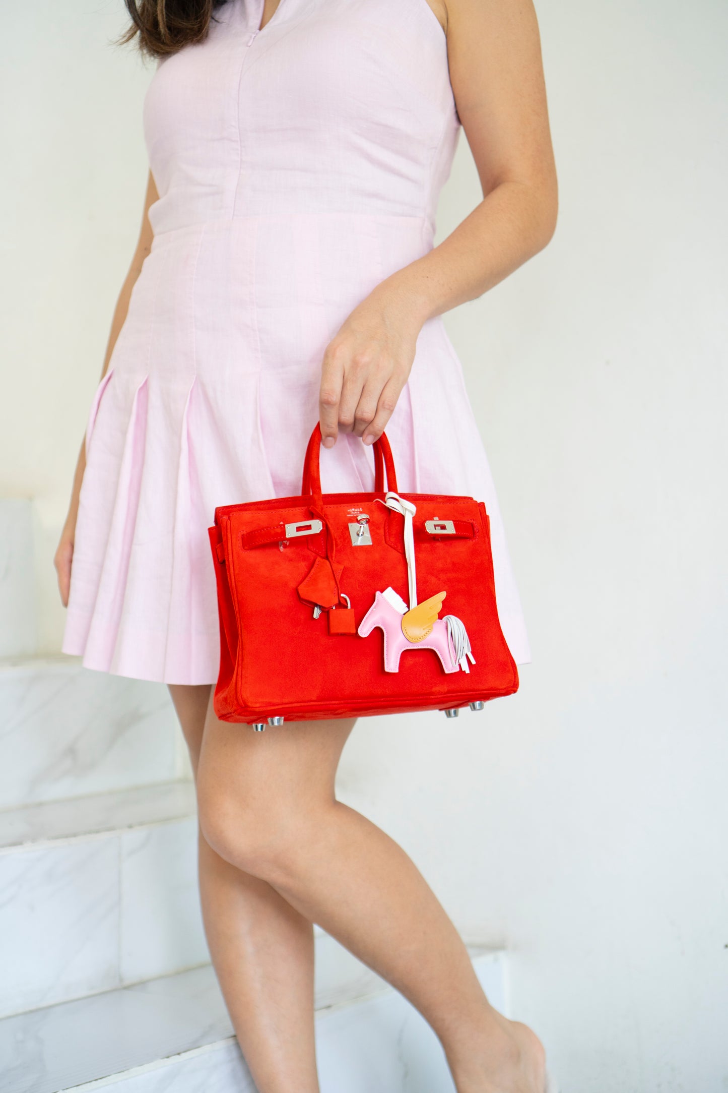 BK 25 Doblis in Rouge Vif suede