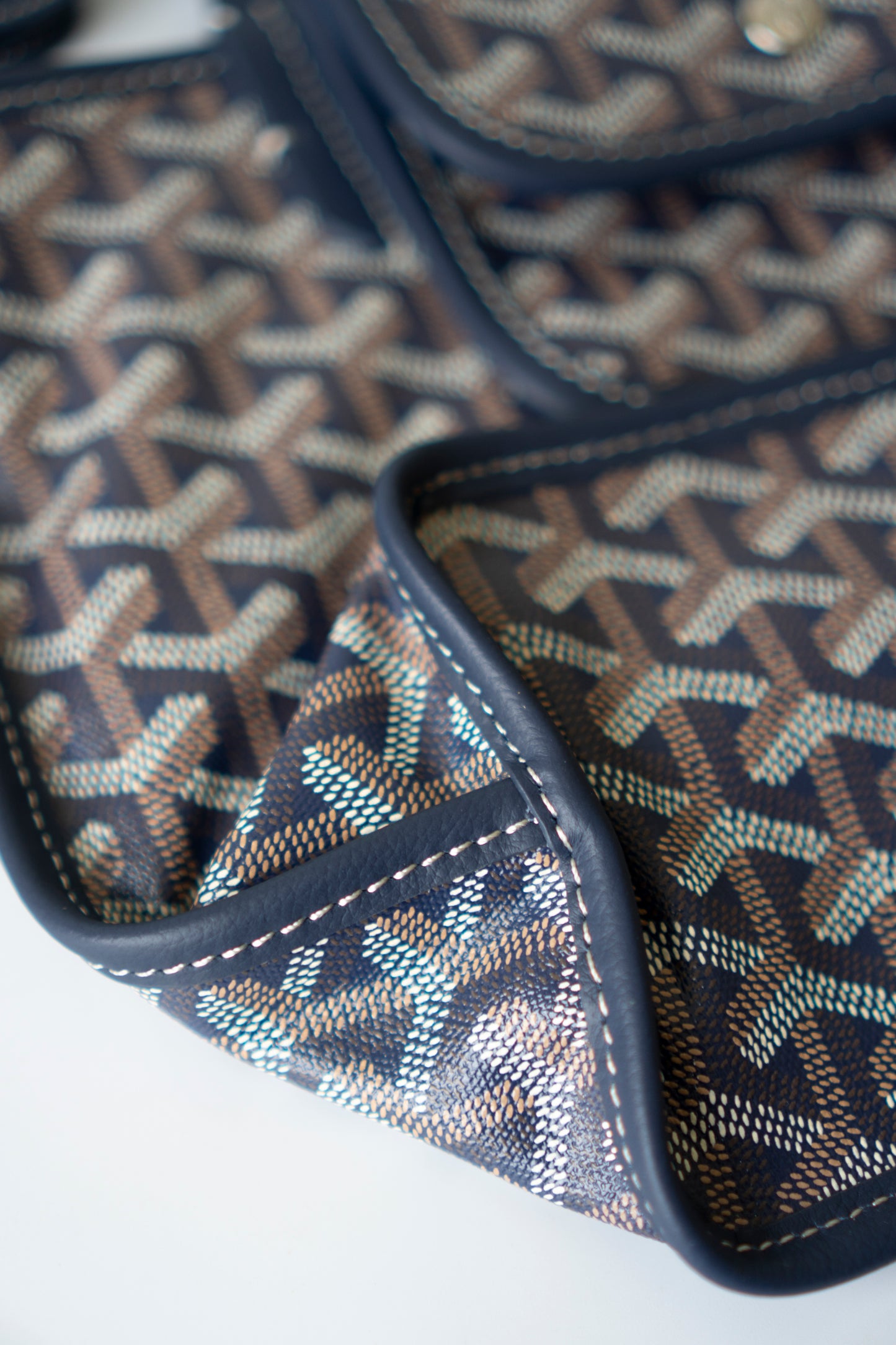 Mini Anjou – Navy Blue Goyardine Canvas with Chevroches Calfskin Leather