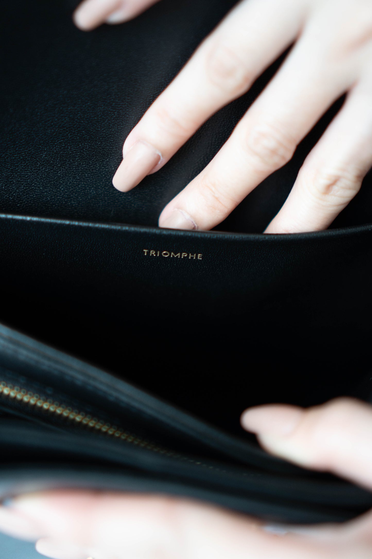 Triomphe Medium – Black Box Leather with Gold Hardware