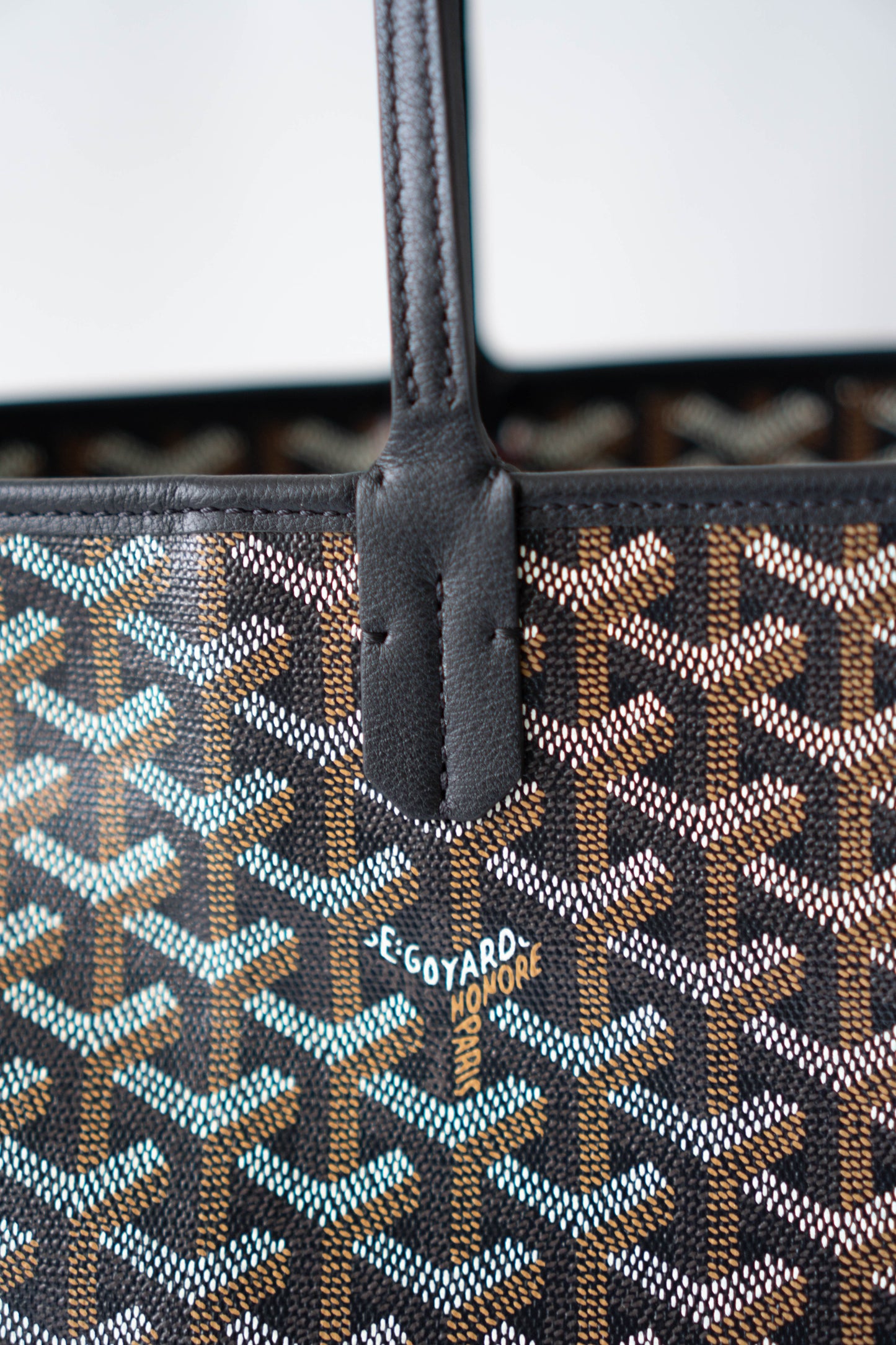 Artois GM Tote – Black with Palladium Hardware
