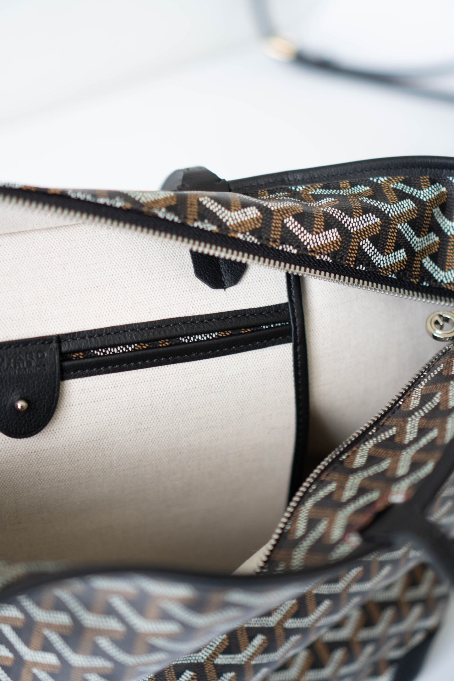 Artois GM Tote – Black with Palladium Hardware