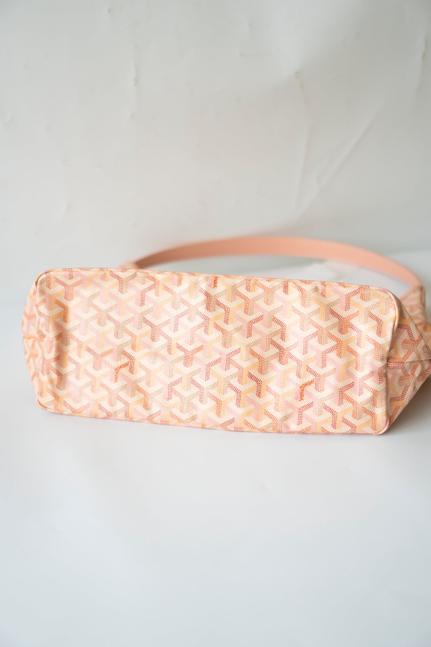 Bohème Hobo Bag – Powder Pink Limited Edition Goyardine Canvas with Pink Leather Trim