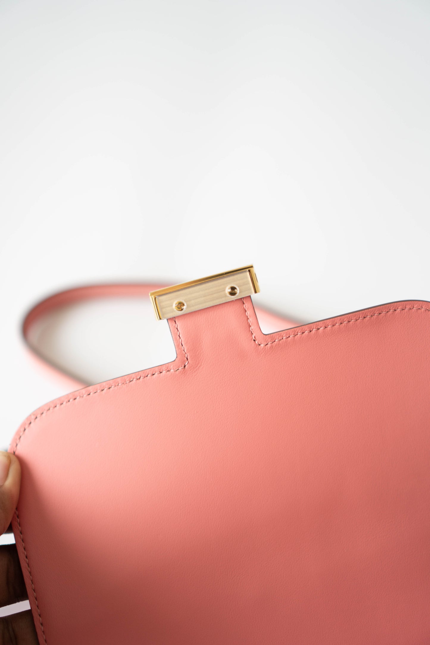 Constanc 19 – Rose Sakura Epsom with Gold Hardware