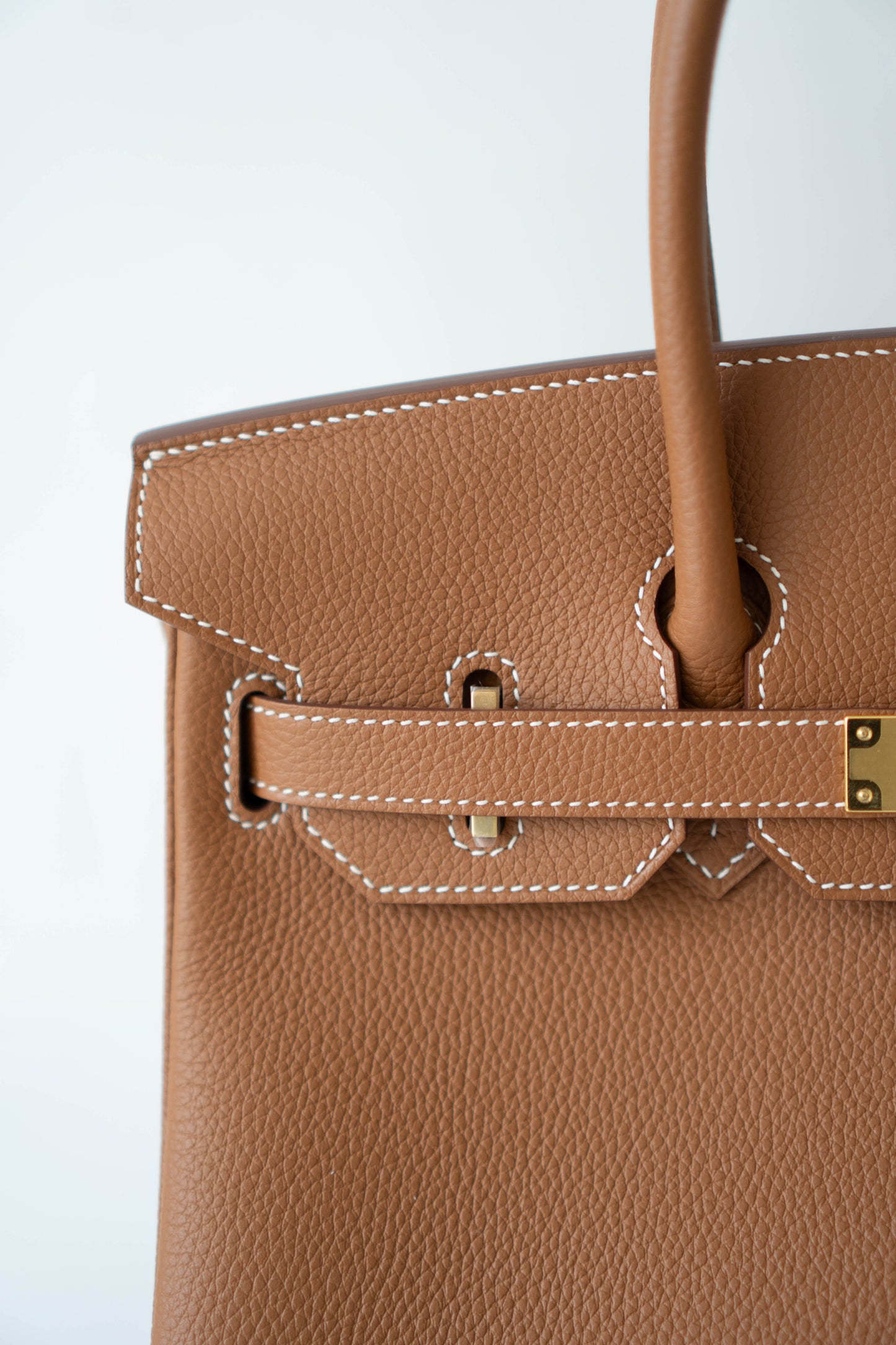 BK 30 – Gold Togo with Gold Hardware