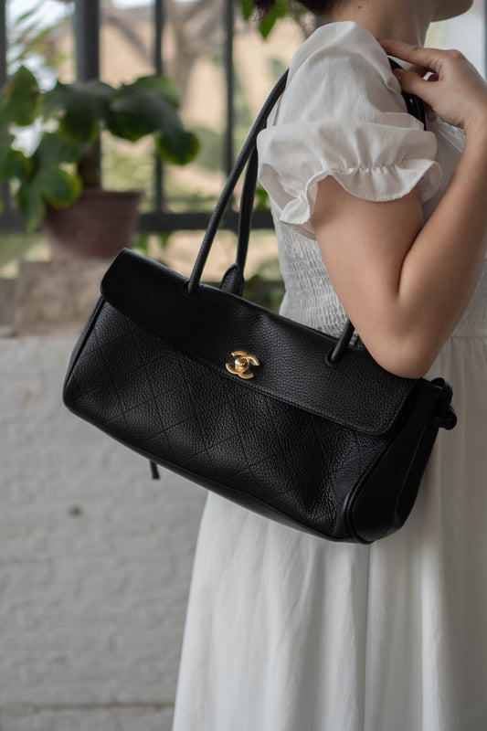 26S Shopping Tote East-West – Black Caviar Leather with Gold Hardware