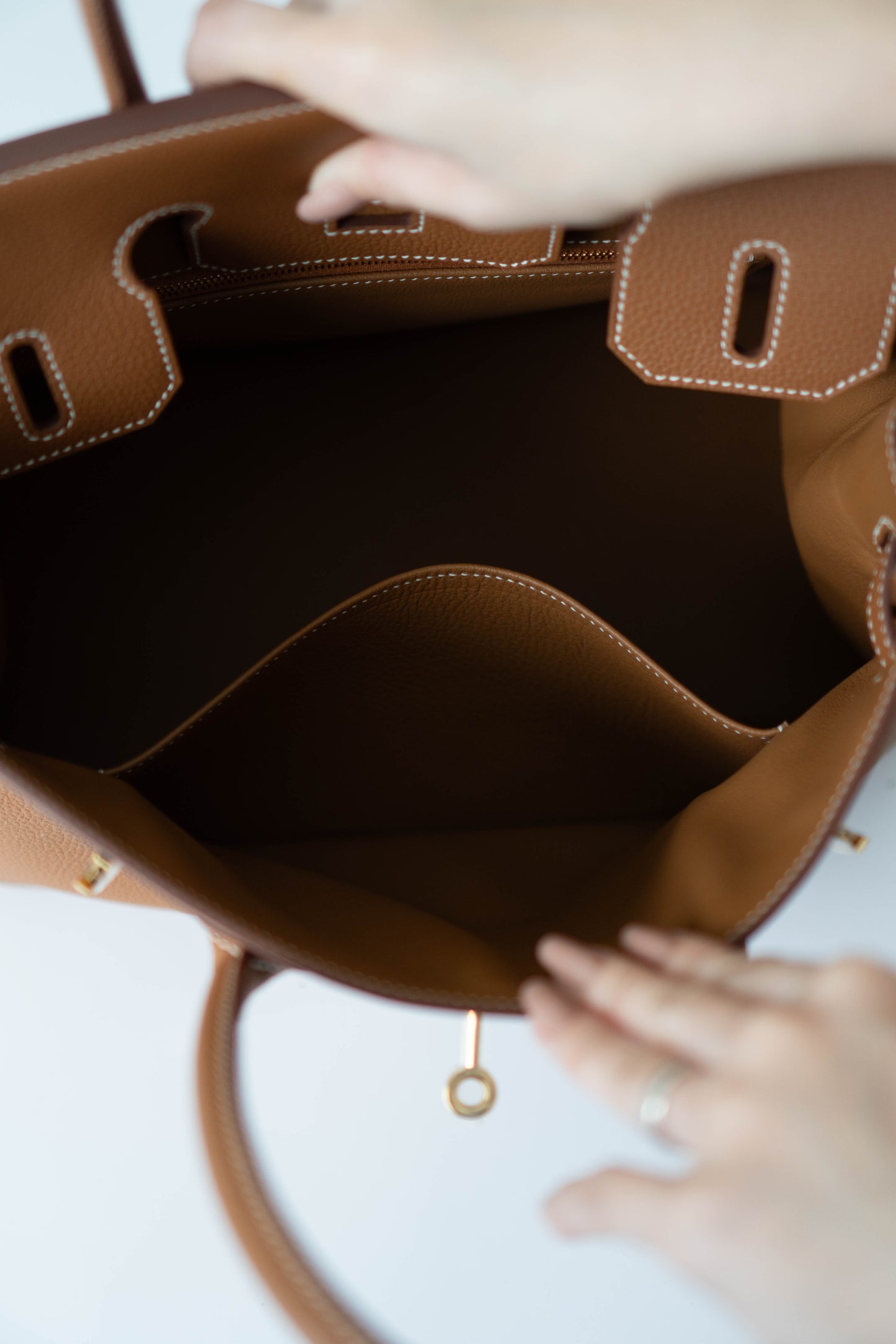 BK 30 – Gold Togo with Gold Hardware
