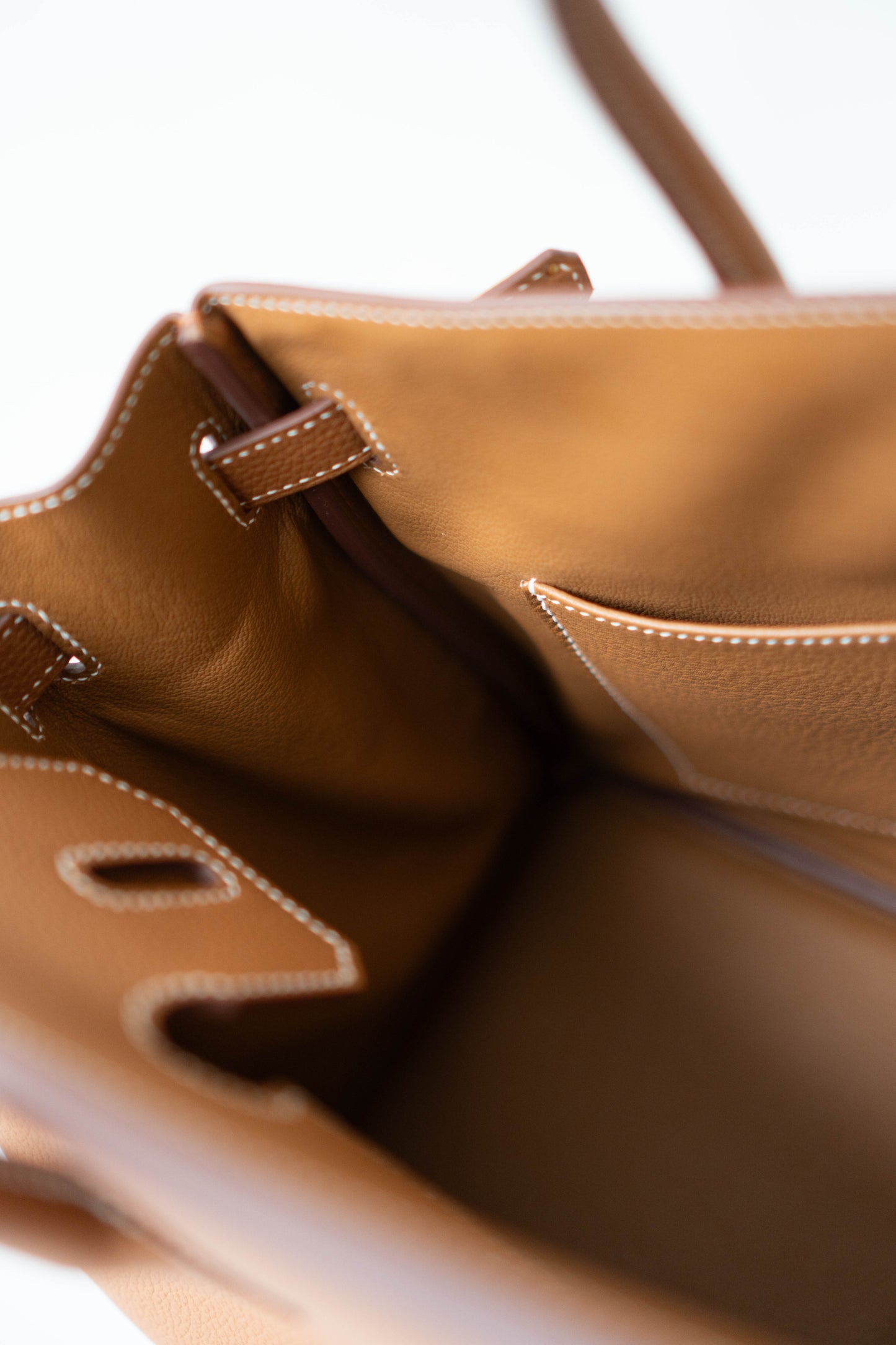 BK 30 – Gold Togo with Gold Hardware
