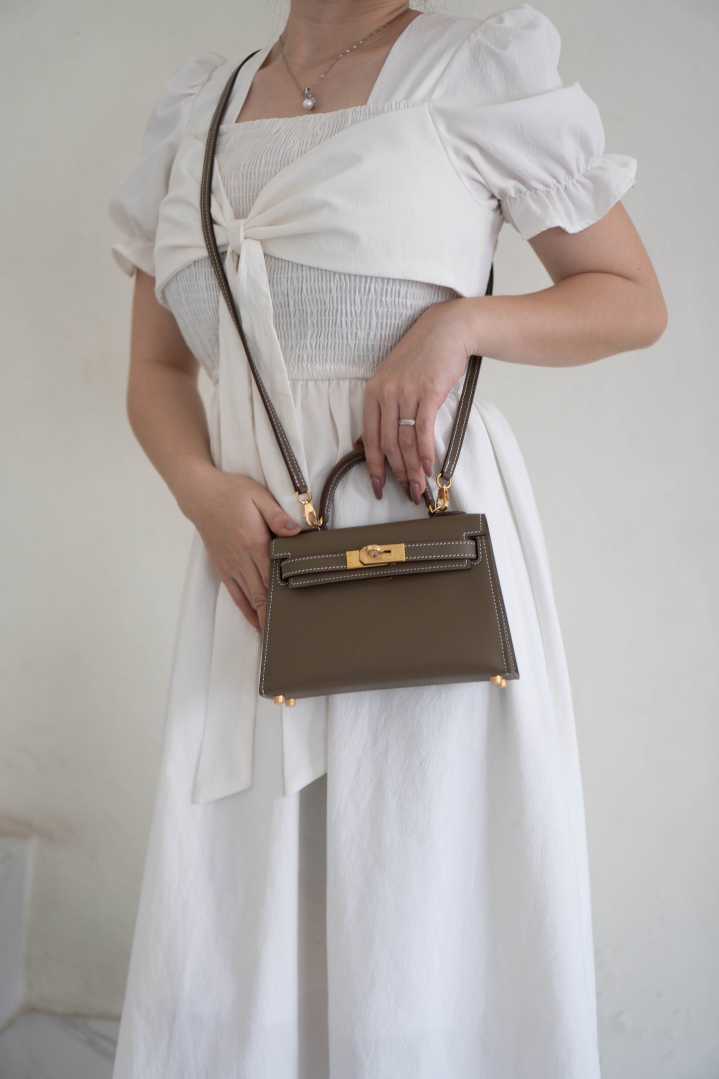 Mini KL – Etoupe Epsom Leather with Gold Hardware