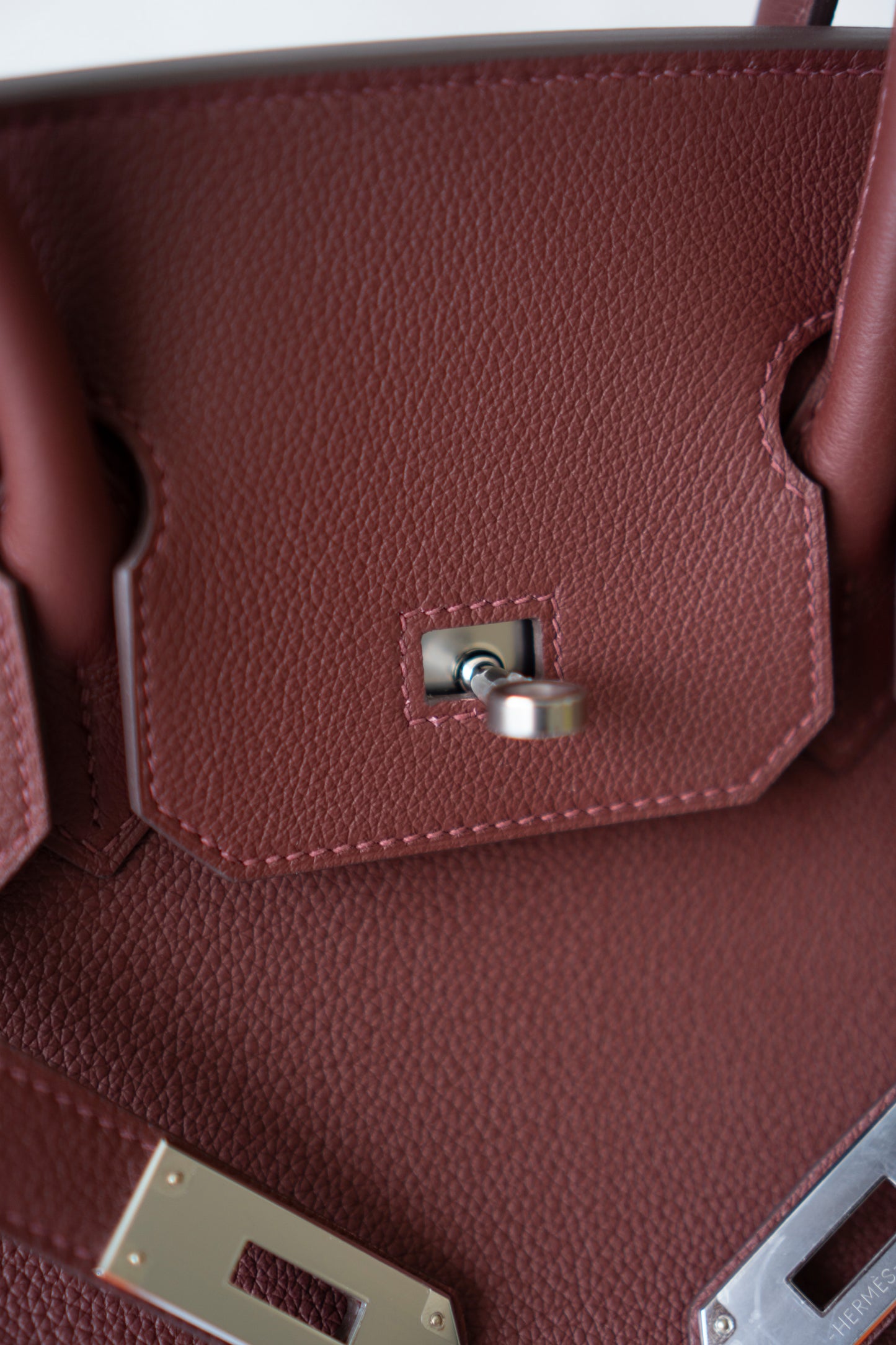 BK Shoulder 29 – Rouge H Evercolor with Palladium Hardware