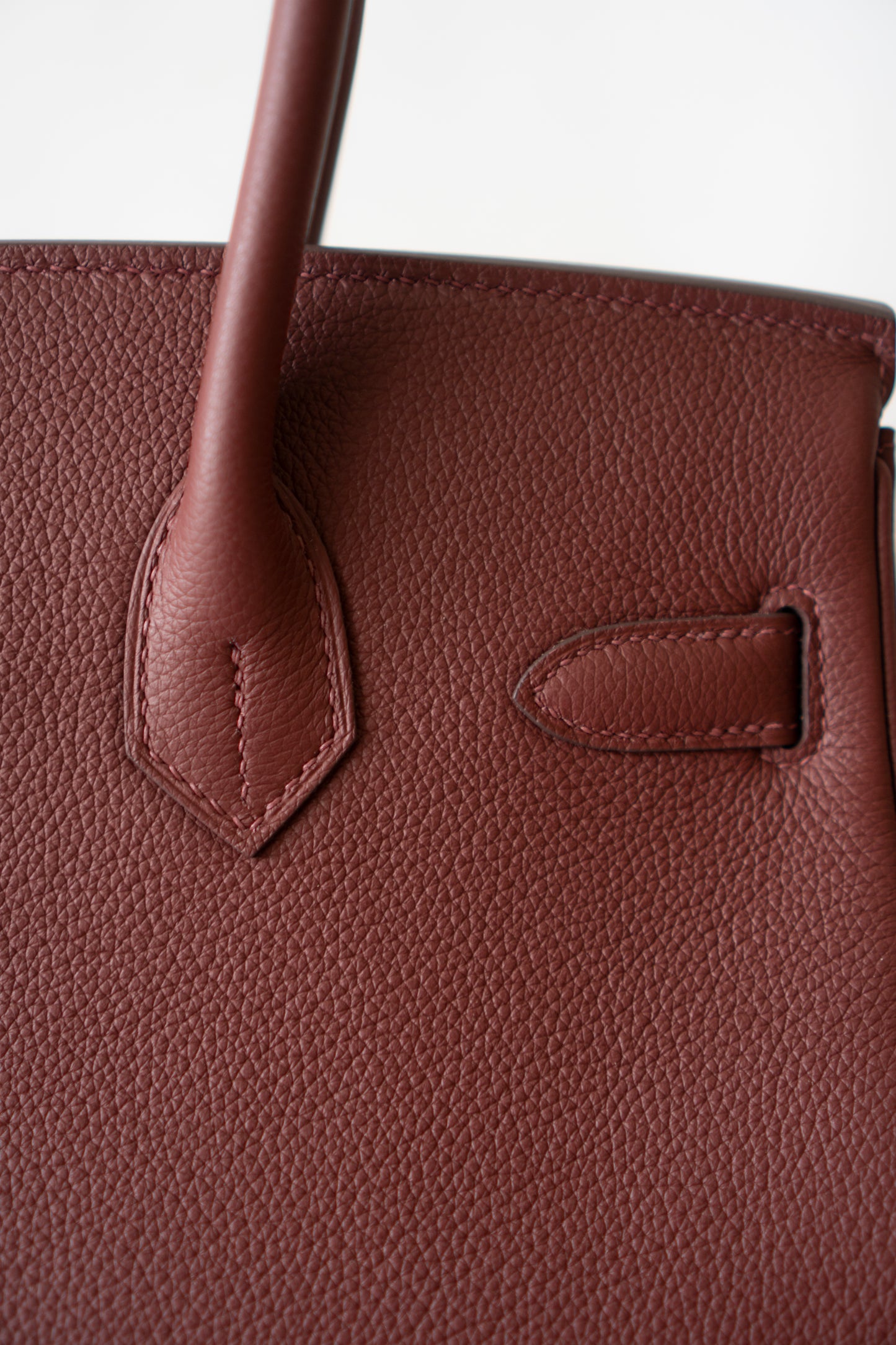BK Shoulder 29 – Rouge H Evercolor with Palladium Hardware