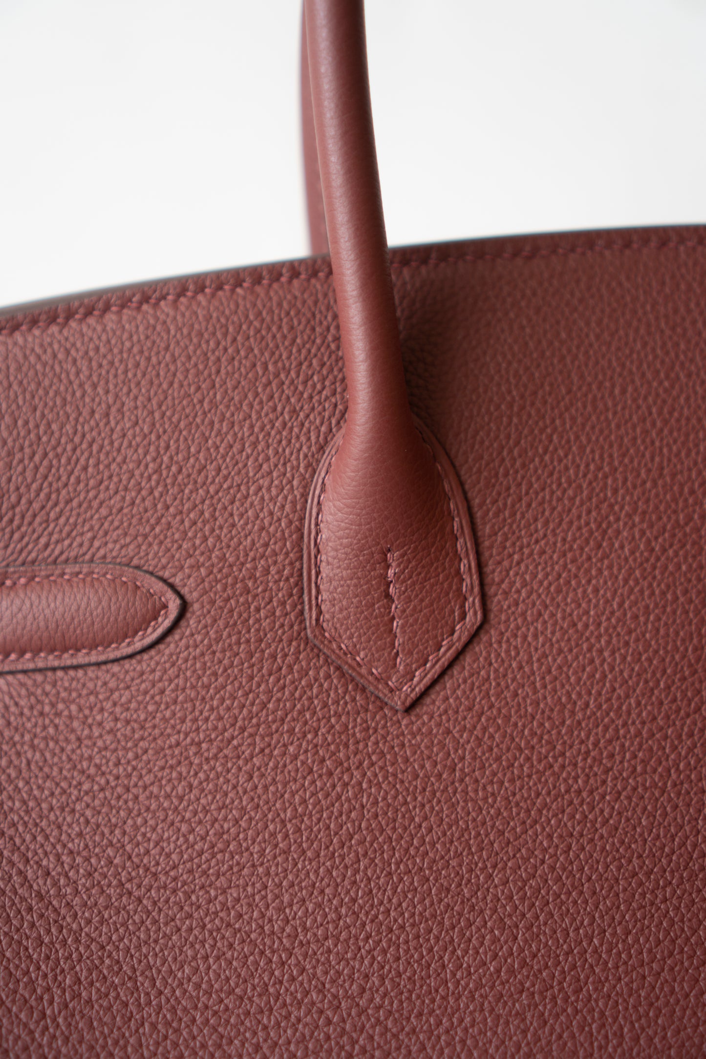 BK Shoulder 29 – Rouge H Evercolor with Palladium Hardware