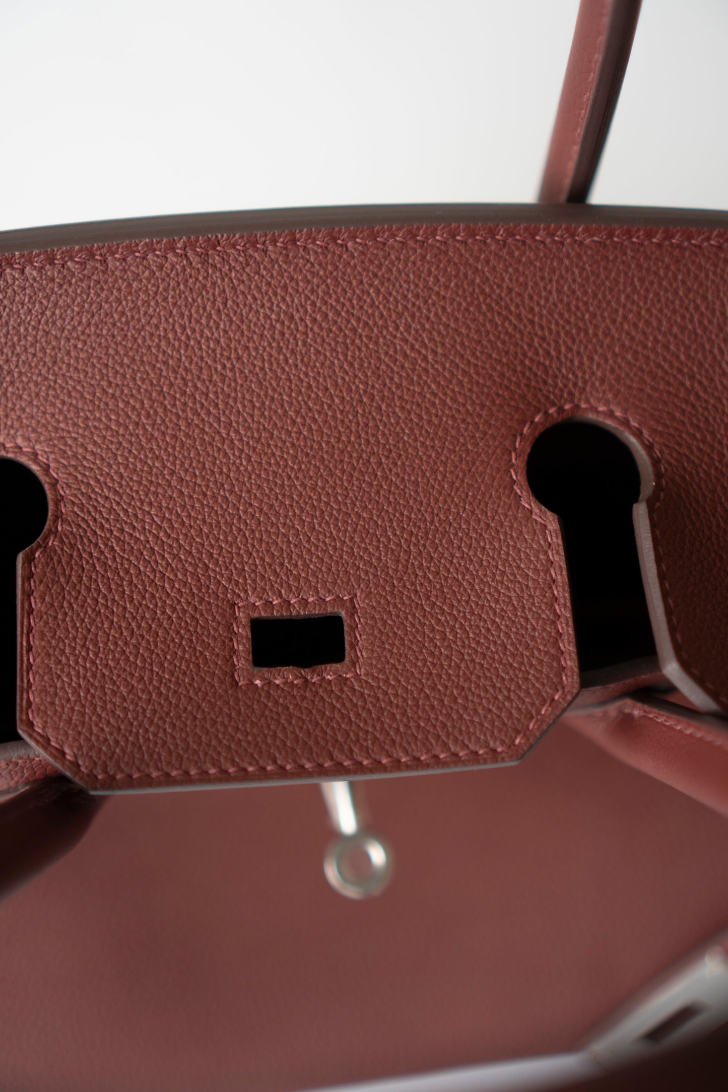 BK Shoulder 29 – Rouge H Evercolor with Palladium Hardware