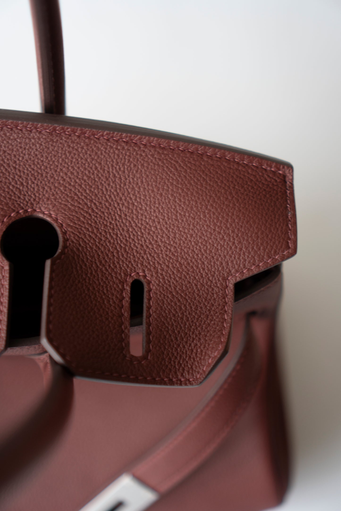 BK Shoulder 29 – Rouge H Evercolor with Palladium Hardware