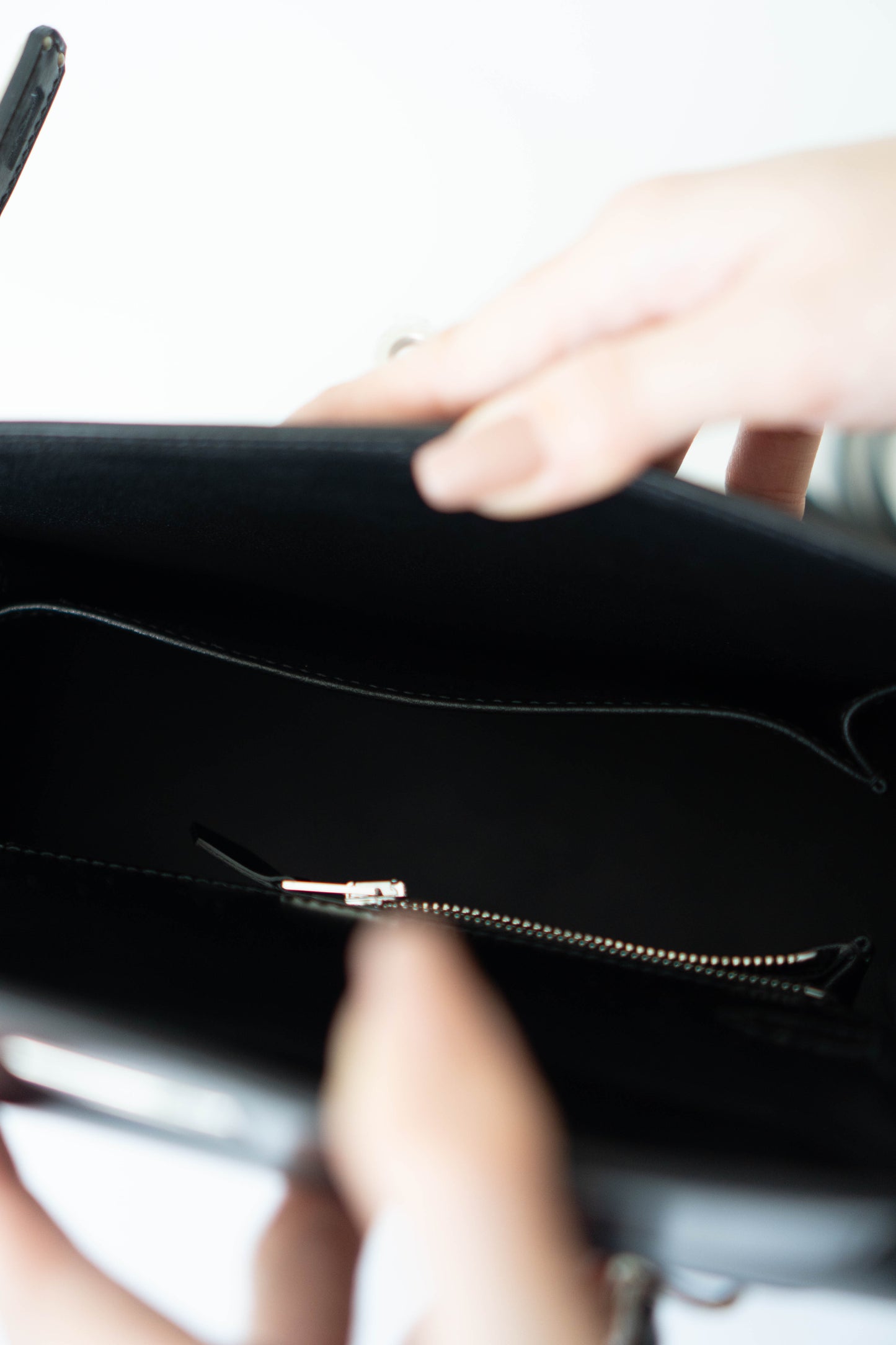 KL 25 – Black Box Leather with Palladium Hardware