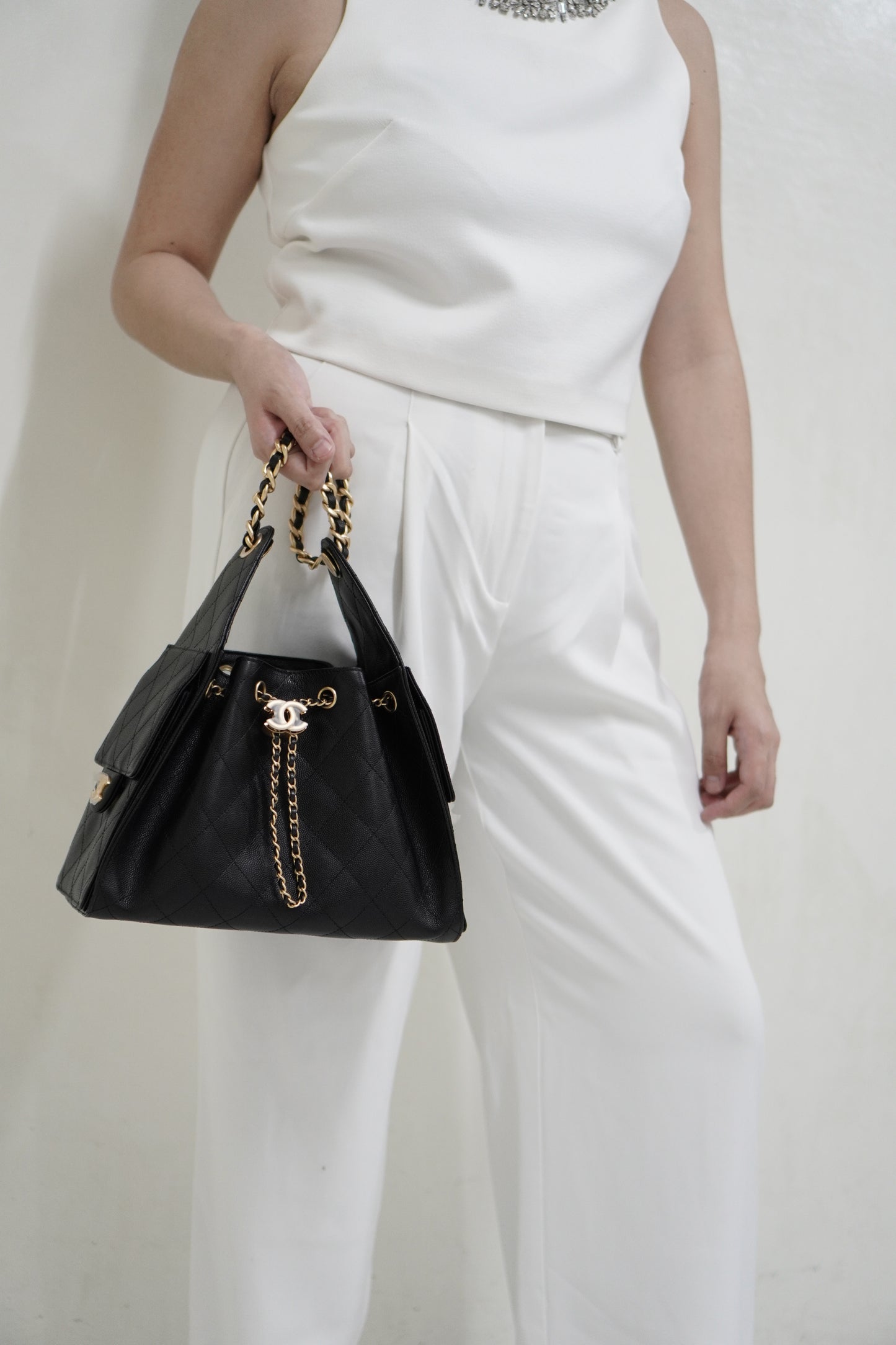 25C Small Drawstring Bag – Black Caviar with Gold Hardware