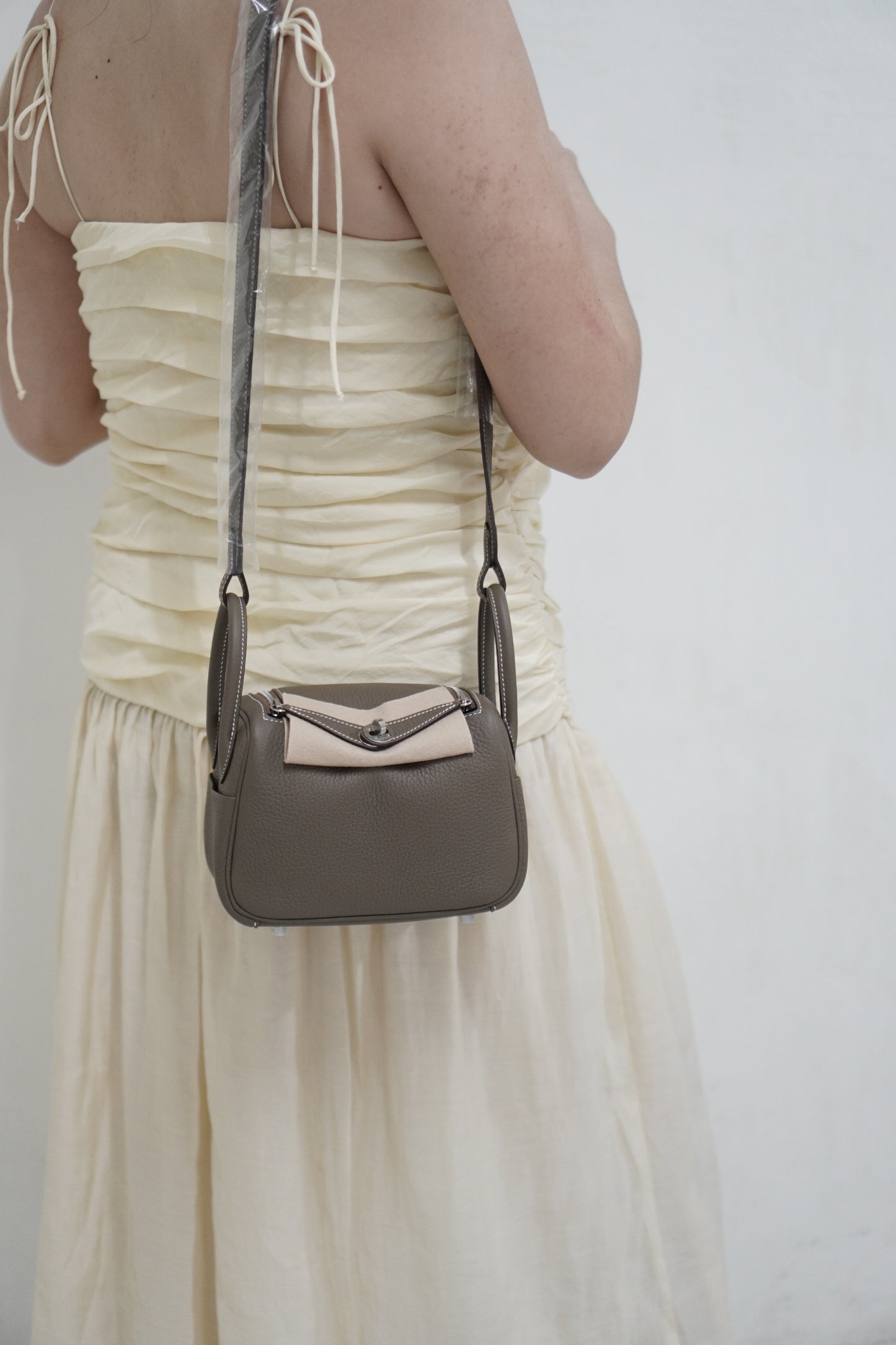Mini Lindy in Etoupe