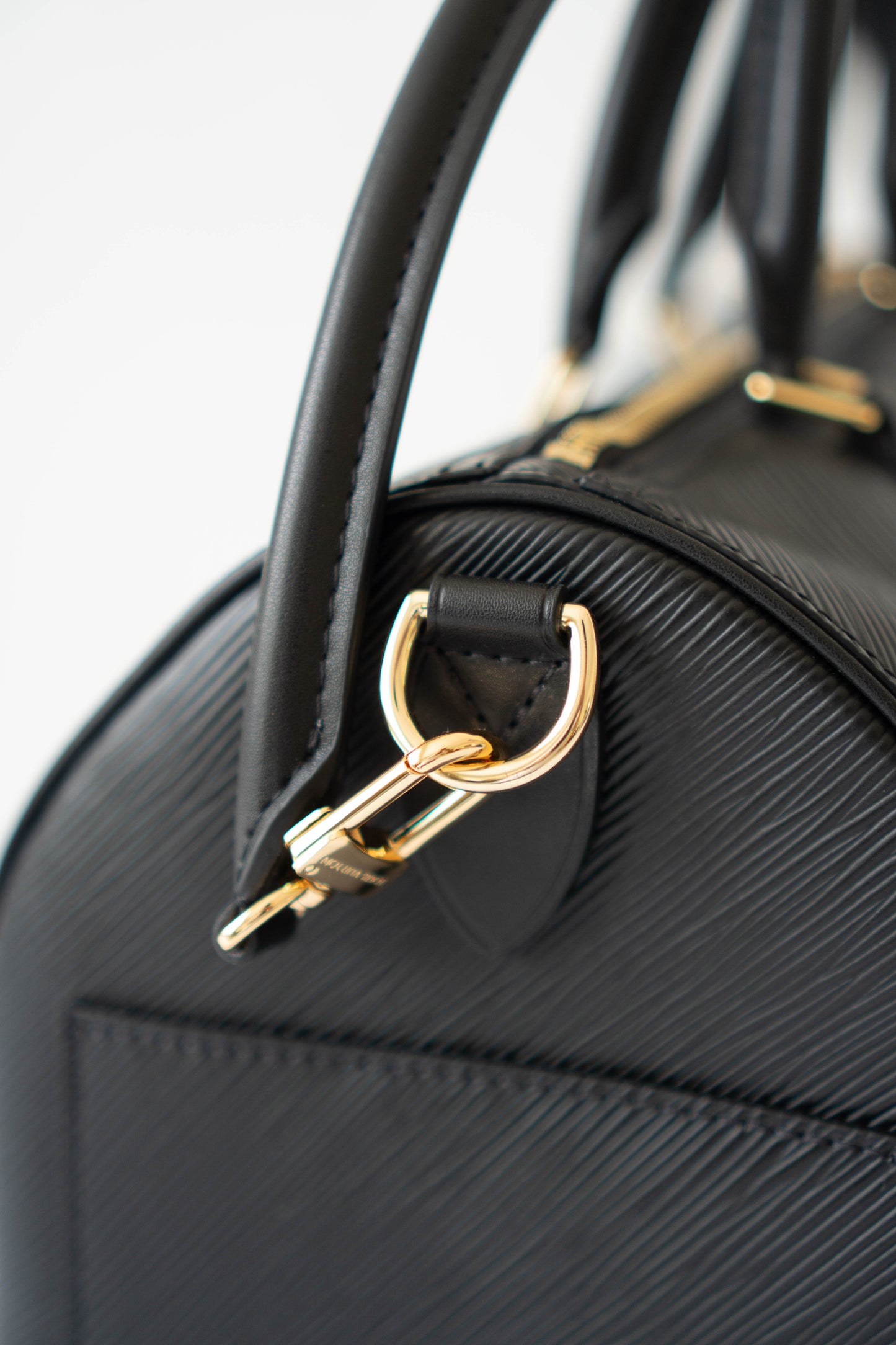 Speedy 30 Soft Epi – Black with Gold Hardware