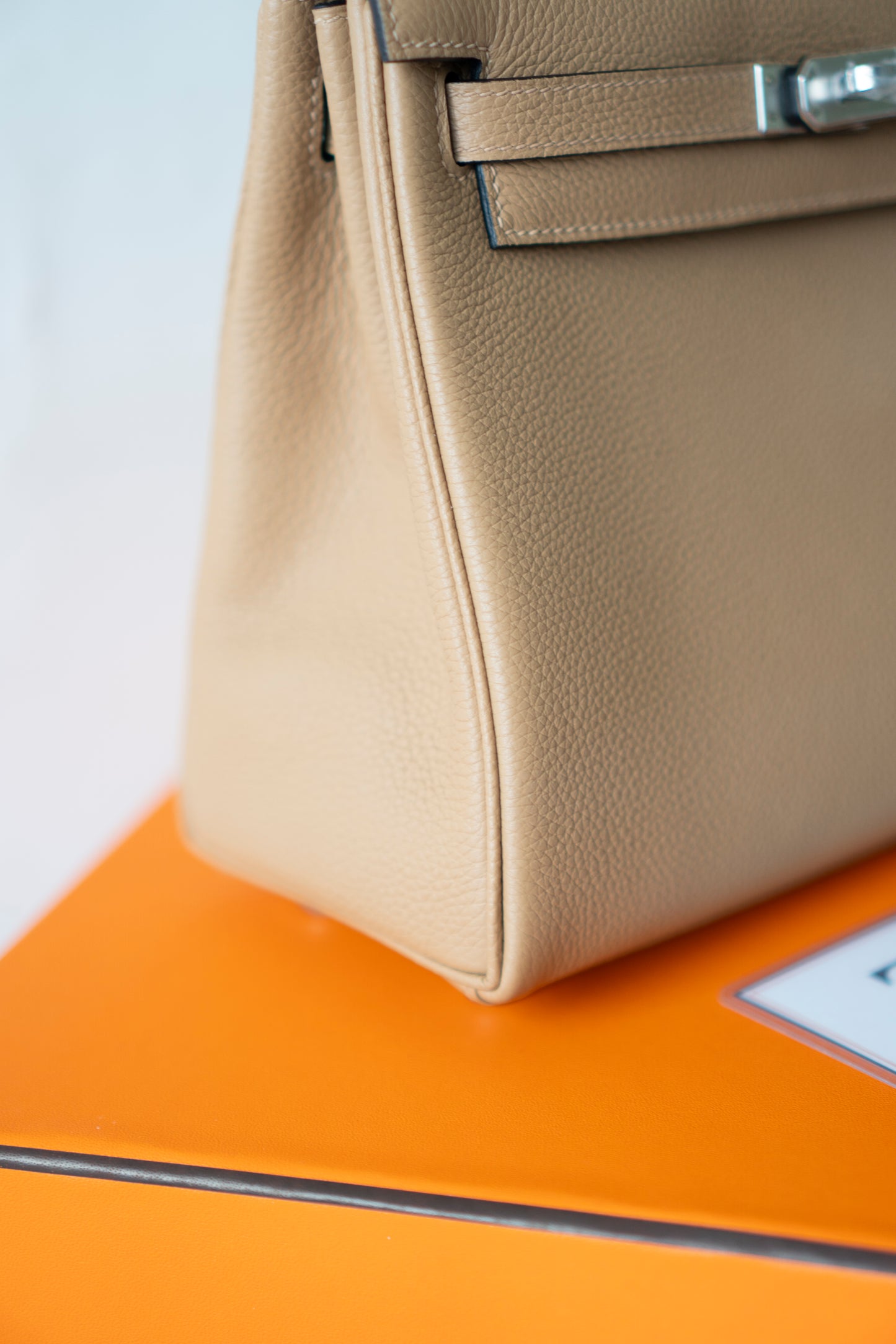 KL 25 – Chai Togo with Palladium Hardware