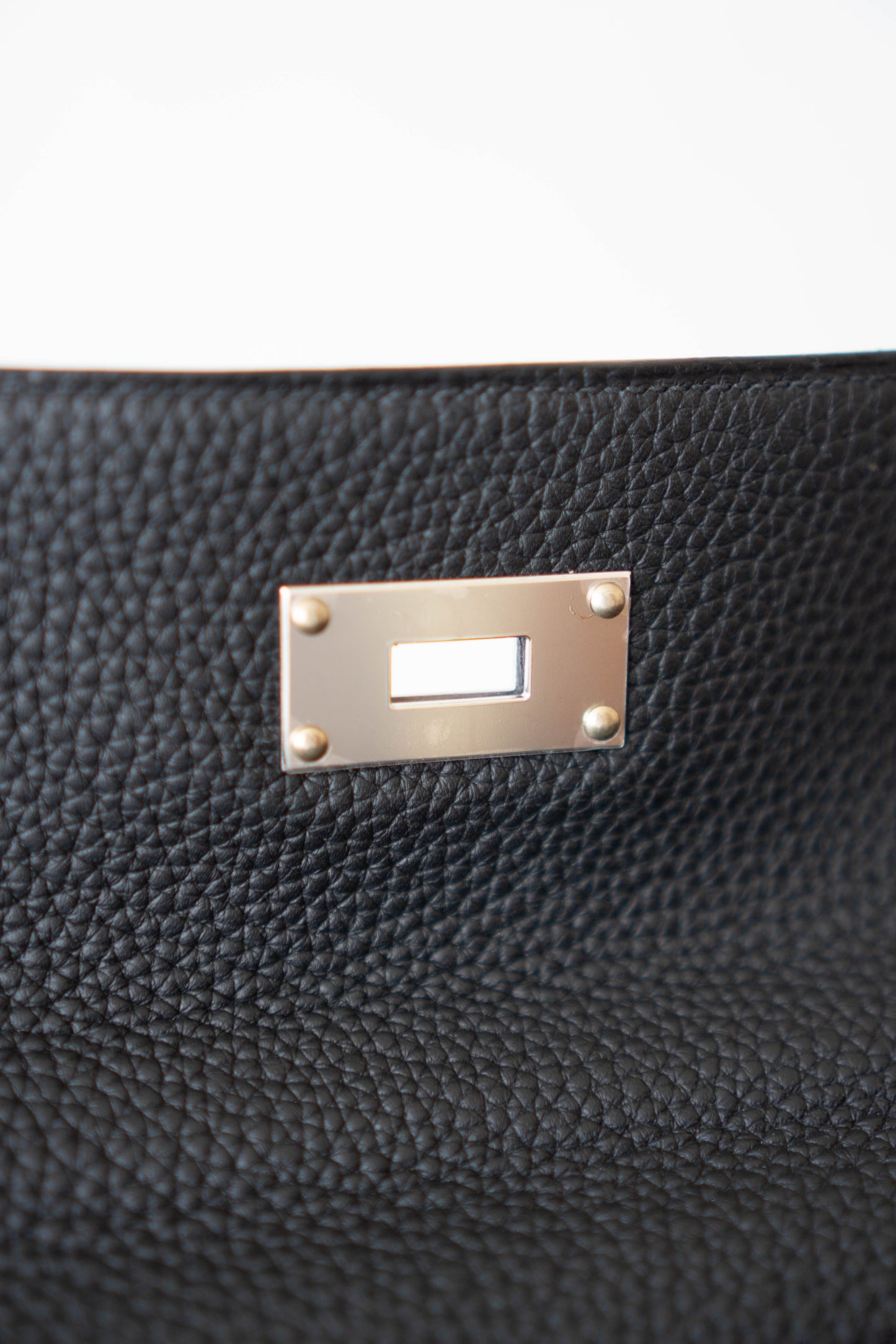 Shoulder KL 42 – Noir Clemence Leather with Palladium Hardware