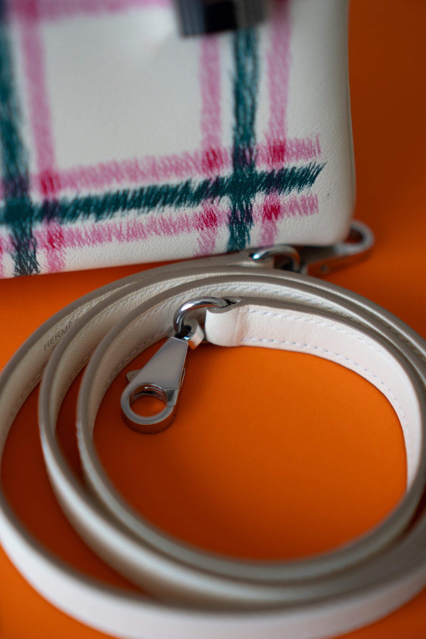 KL 25 Limited Edition – Tartan Light Swift with Palladium Hardware