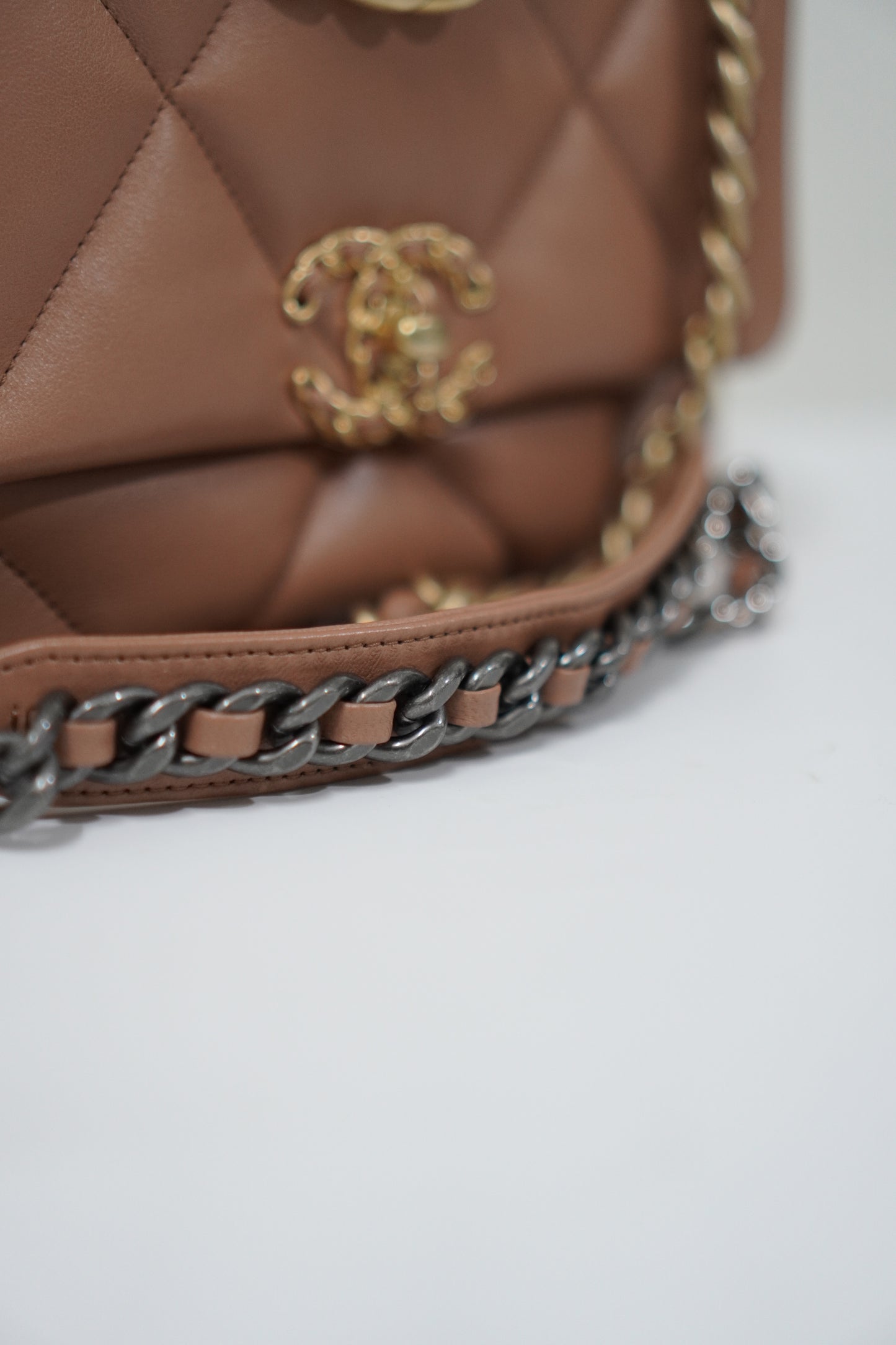 C19 in Caramel Lambskin