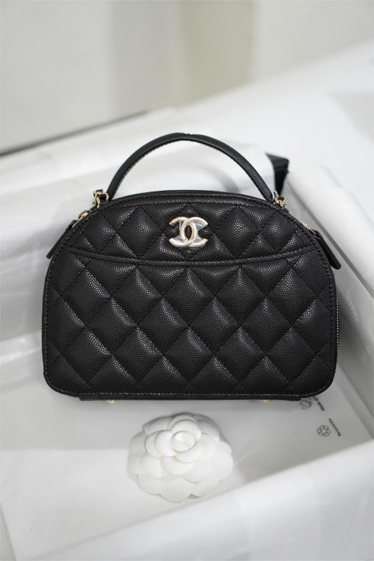 Chic Riviera Top Handle Vanity Case