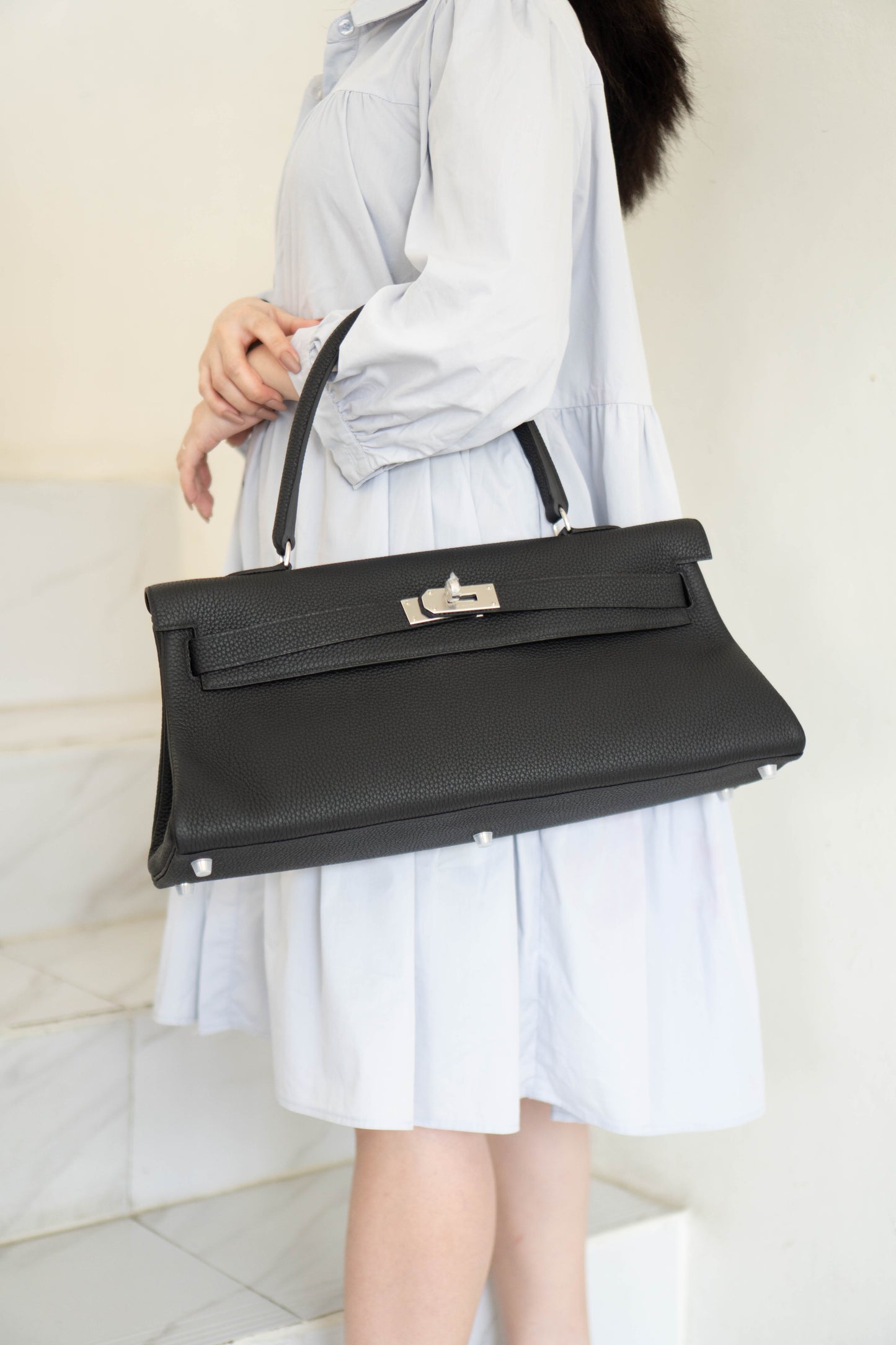 Shoulder KL 42 – Noir Clemence Leather with Palladium Hardware