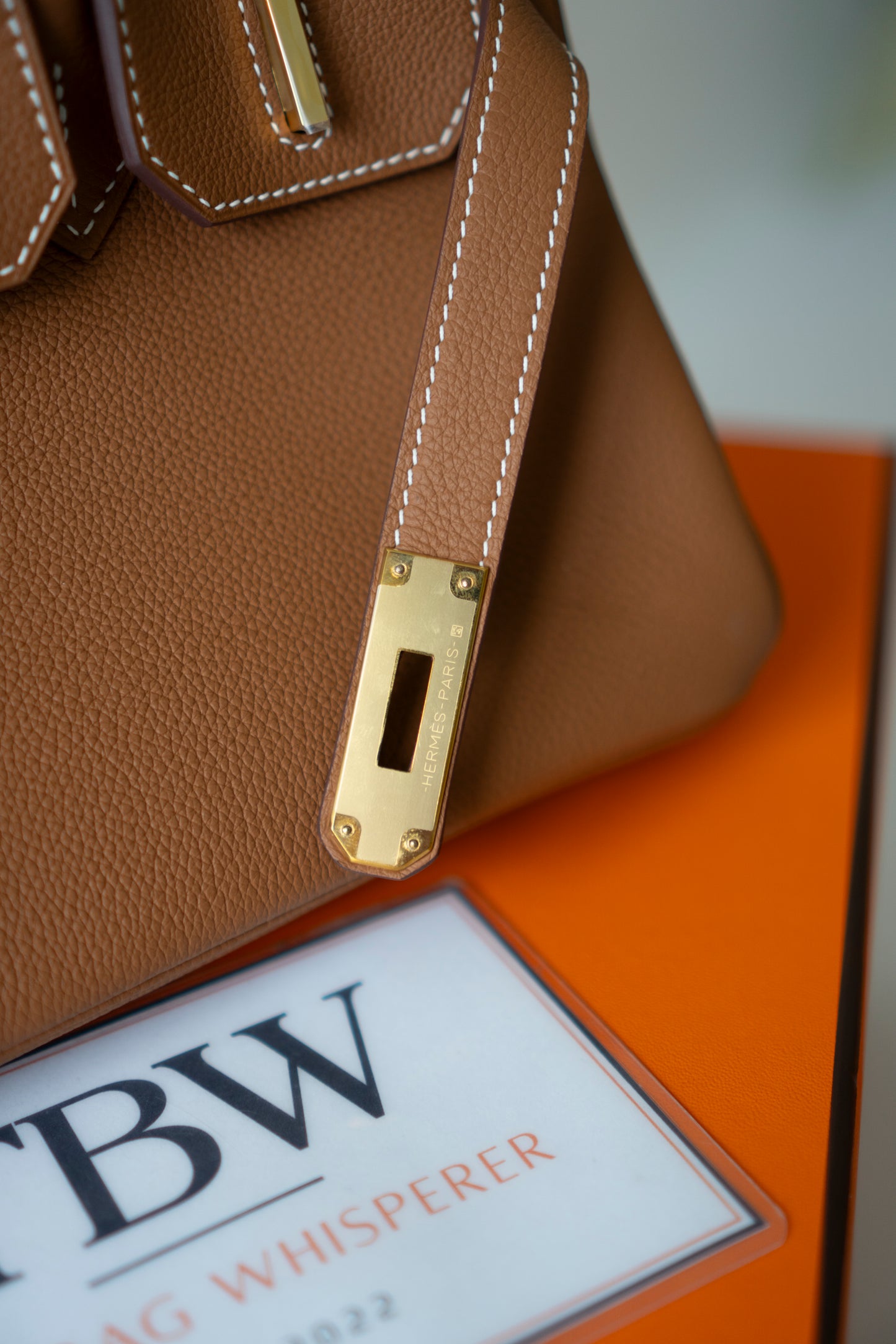 BK Shoulder 29 – Gold Evercolor with Gold Hardware