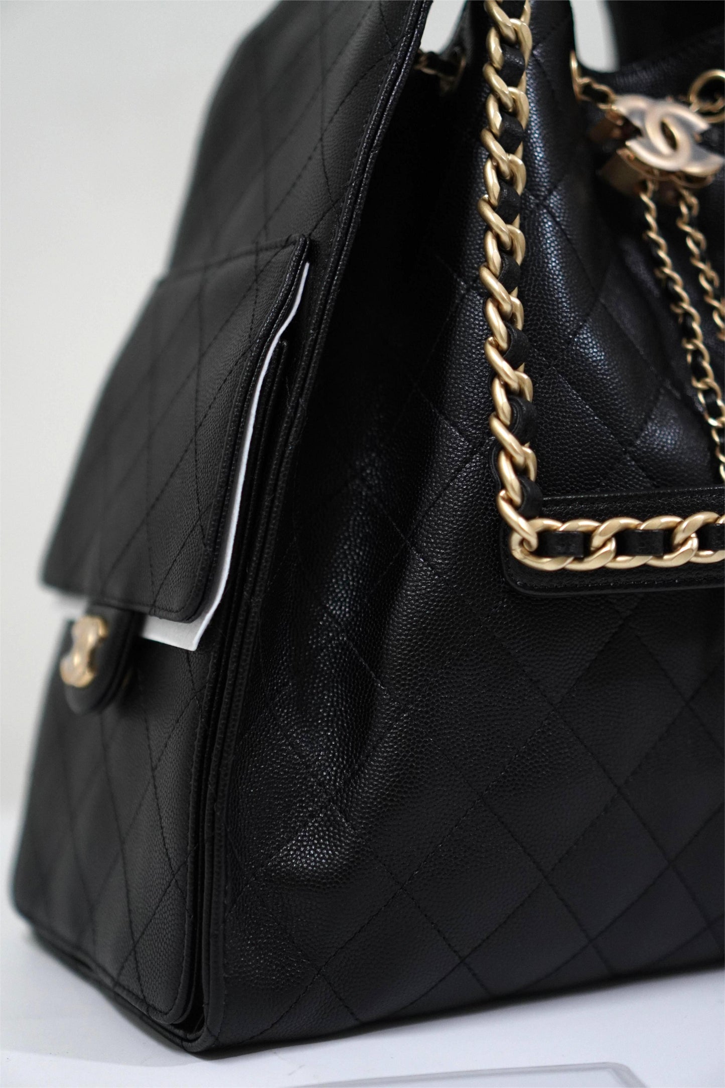 C25 Drawstring Bag in Black Caviar (Medium)