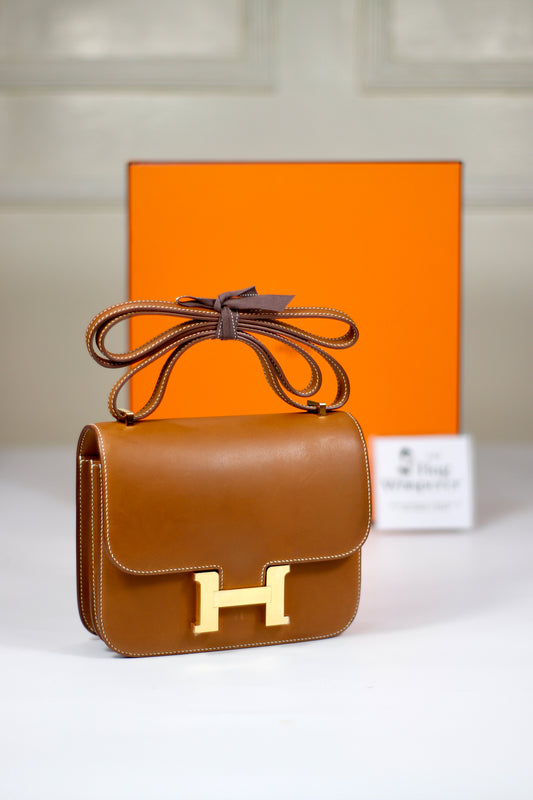 Constance 18 – Barenia Faubourg with Gold Hardware